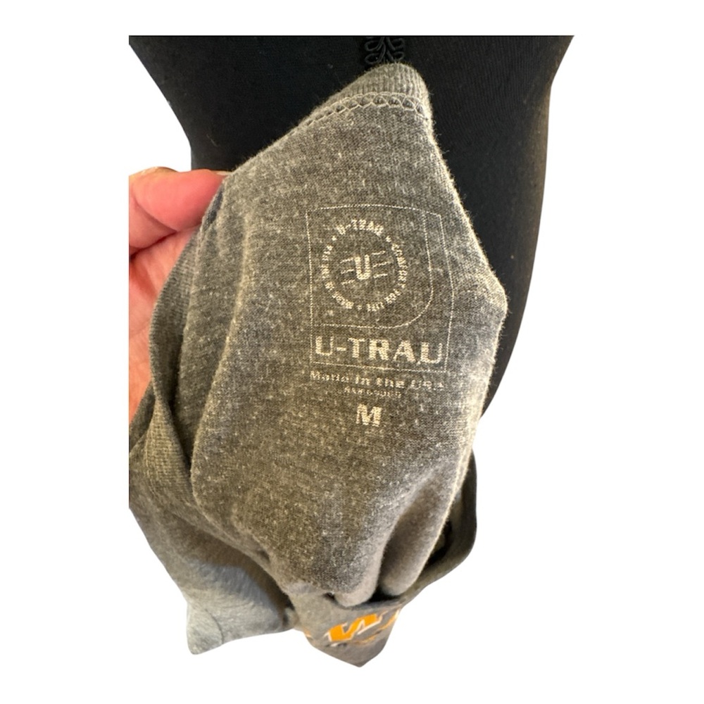 Towson Tigers Women’s Gray Long Sleeve Tee Size M - Picture 6 of 6